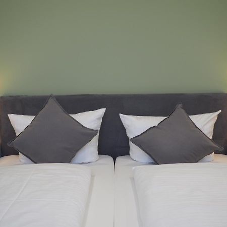 Lok - Die Pension - Das Restaurant Tessin ภายนอก รูปภาพ